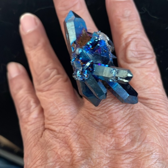 Vintage Aura blue crystal adjustable ring - Picture 4 of 6